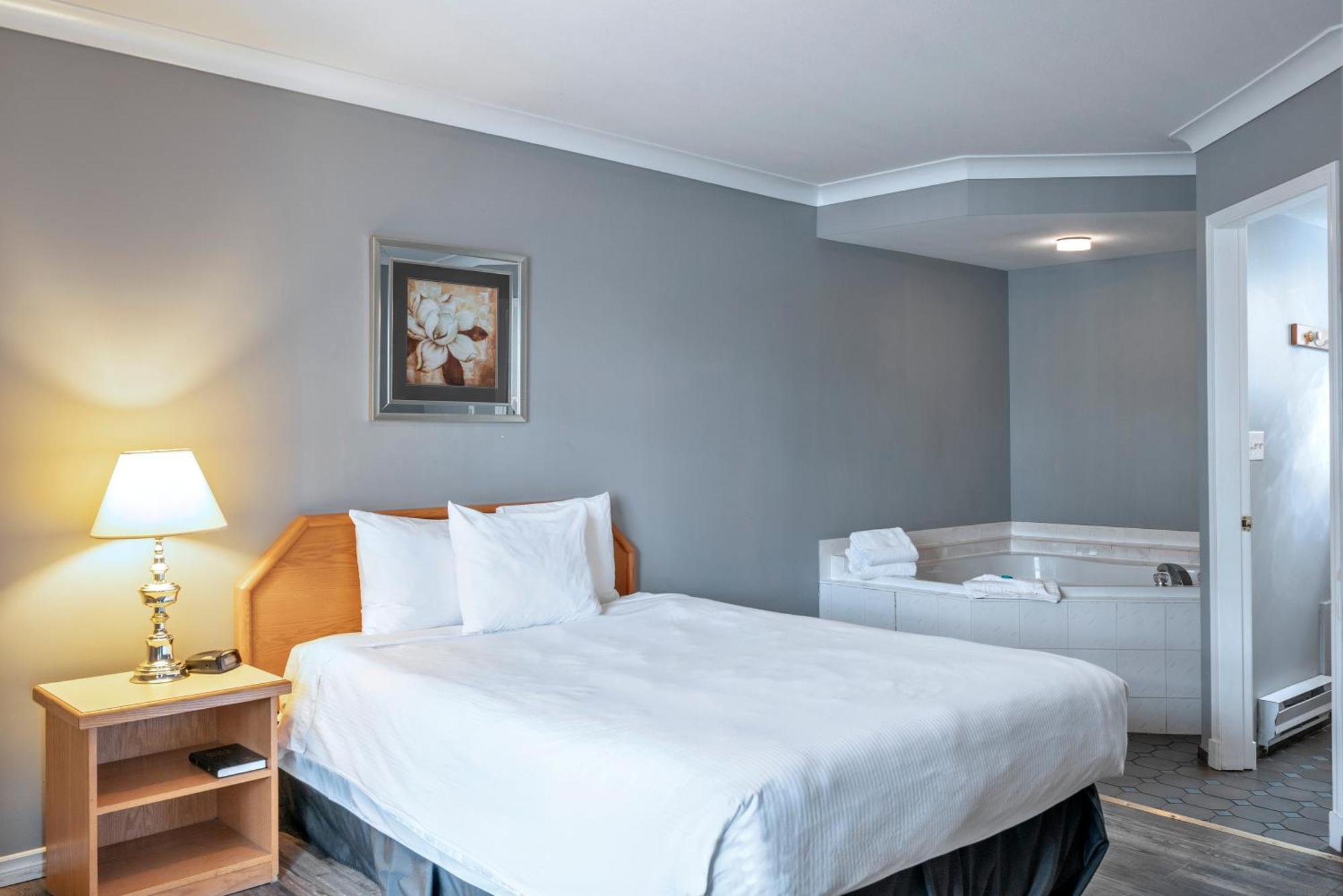 פנטיקטון Tiki Shores Inn & Suites מראה חיצוני תמונה
