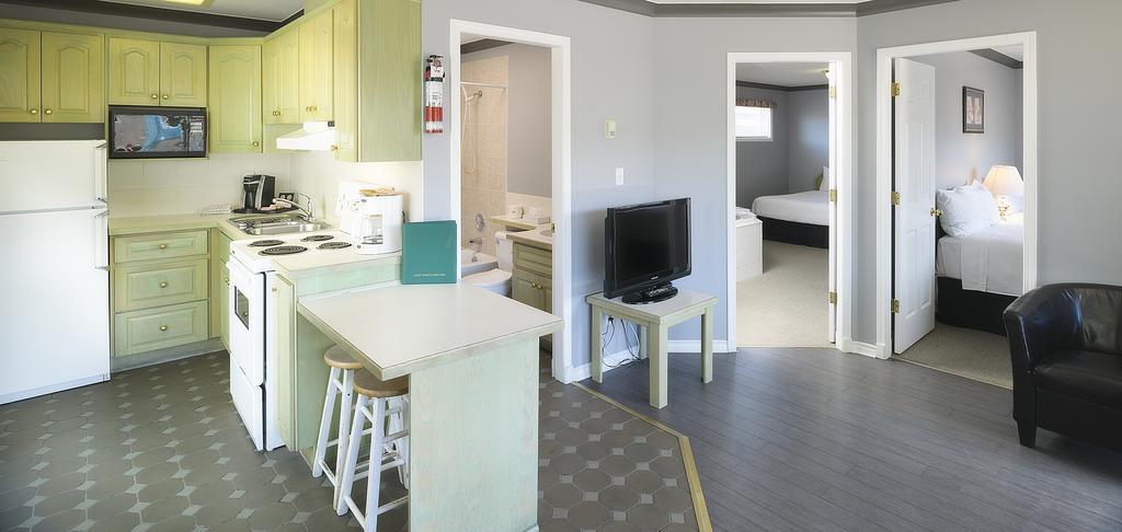פנטיקטון Tiki Shores Inn & Suites מראה חיצוני תמונה