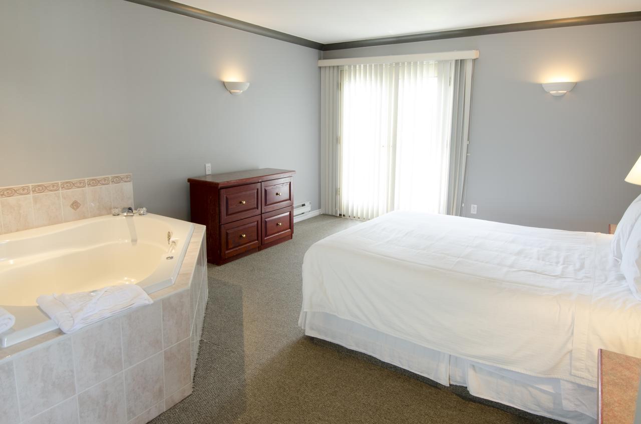 פנטיקטון Tiki Shores Inn & Suites מראה חיצוני תמונה
