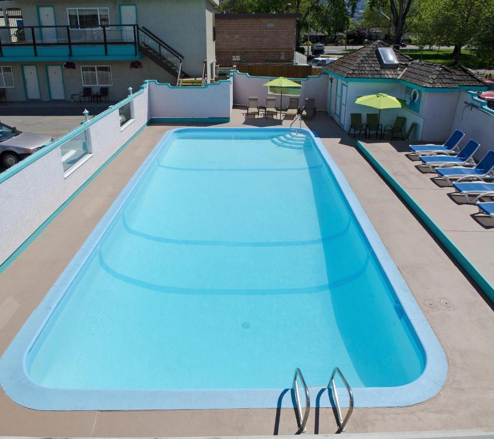 פנטיקטון Tiki Shores Inn & Suites מראה חיצוני תמונה